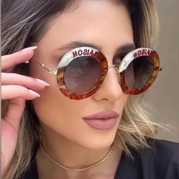 GUCCI UNSEX “ HOUSE OF LOVE HAVANA & PEARL LINE DETAILING ROUND SUNGLASSES